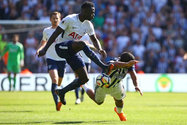 比賽中繼續 比賽中繼續